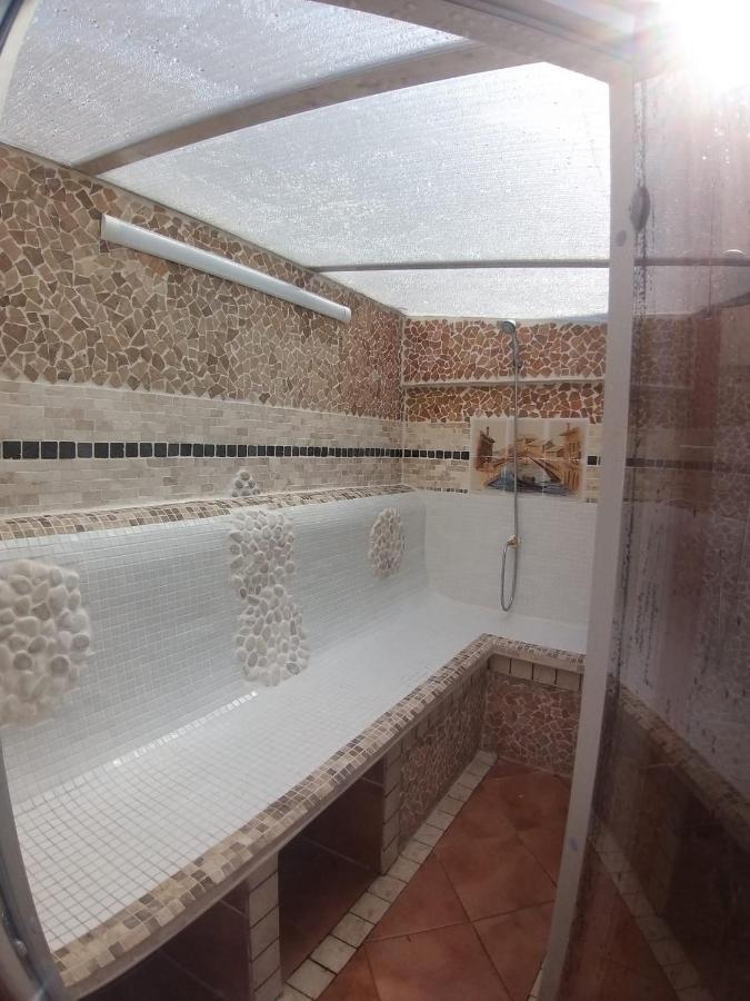 Ferienwohnung La Casa De Huespedes La Pobla de Vallbona Exterior foto